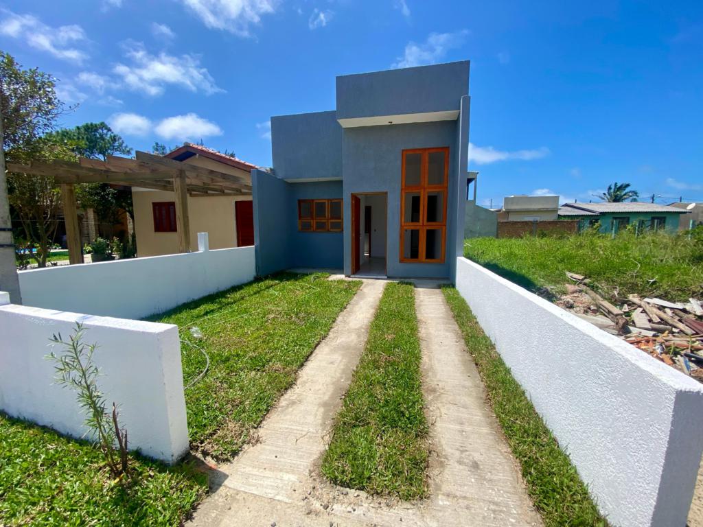 Casa Geminada / Duplex 2 Dorm.