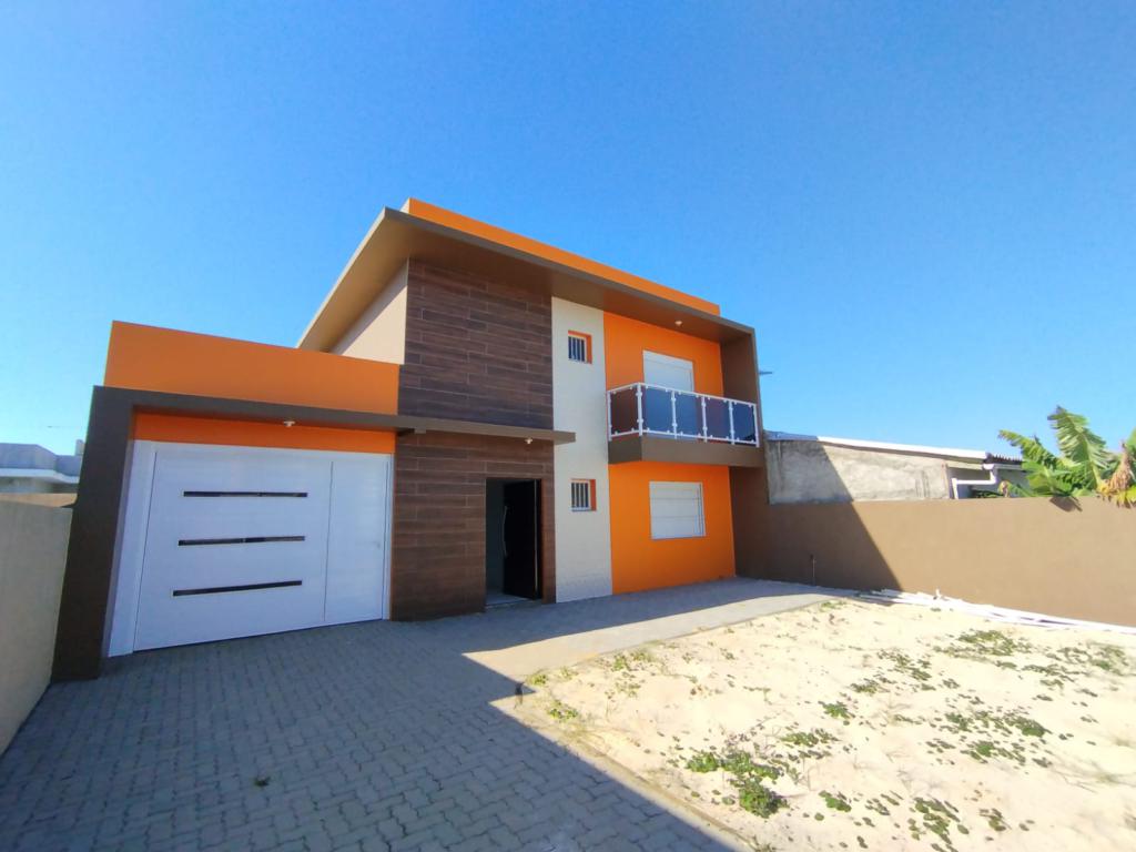 Casas / Sobrados 2 Dorm.