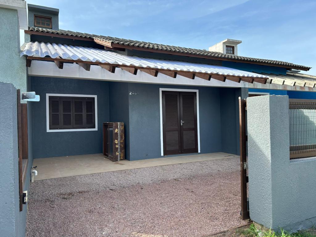 Casa Geminada / Duplex 3 Dorm.