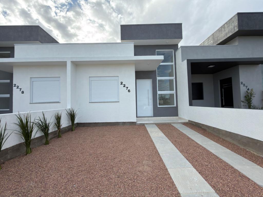 Casa Geminada / Duplex 2 Dorm.