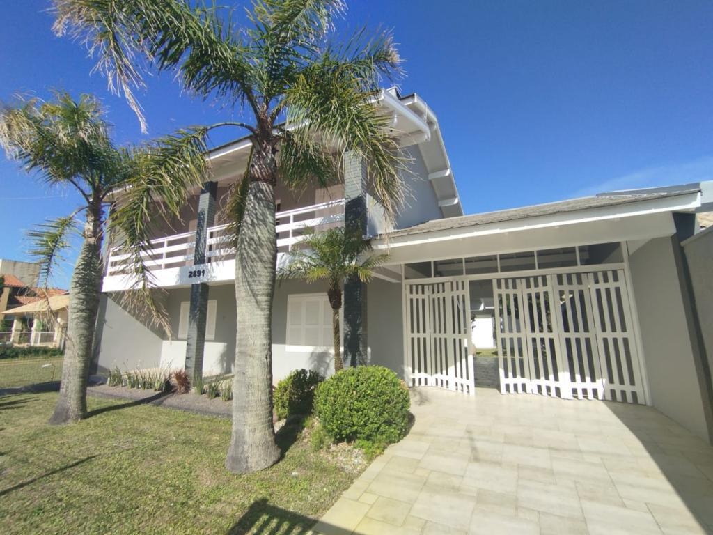 Casa Geminada / Duplex 3 Dorm.