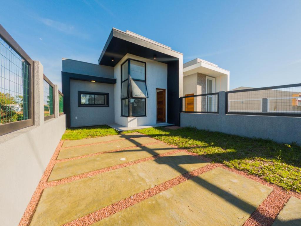 Casa Geminada / Duplex 2 Dorm.