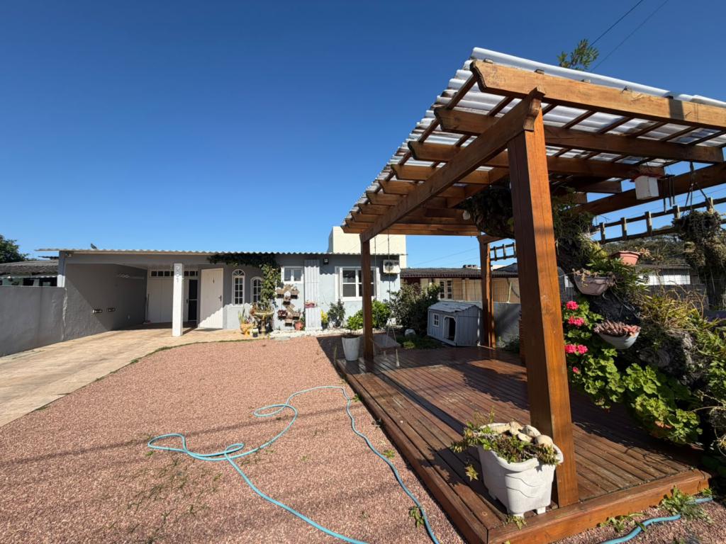 Casas / Sobrados 3 Dorm.